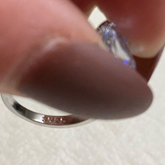 The Triple Teardrop Estate inspired 925 teardrop White Sapphire Ring sz 8 - Picture 6 of 8